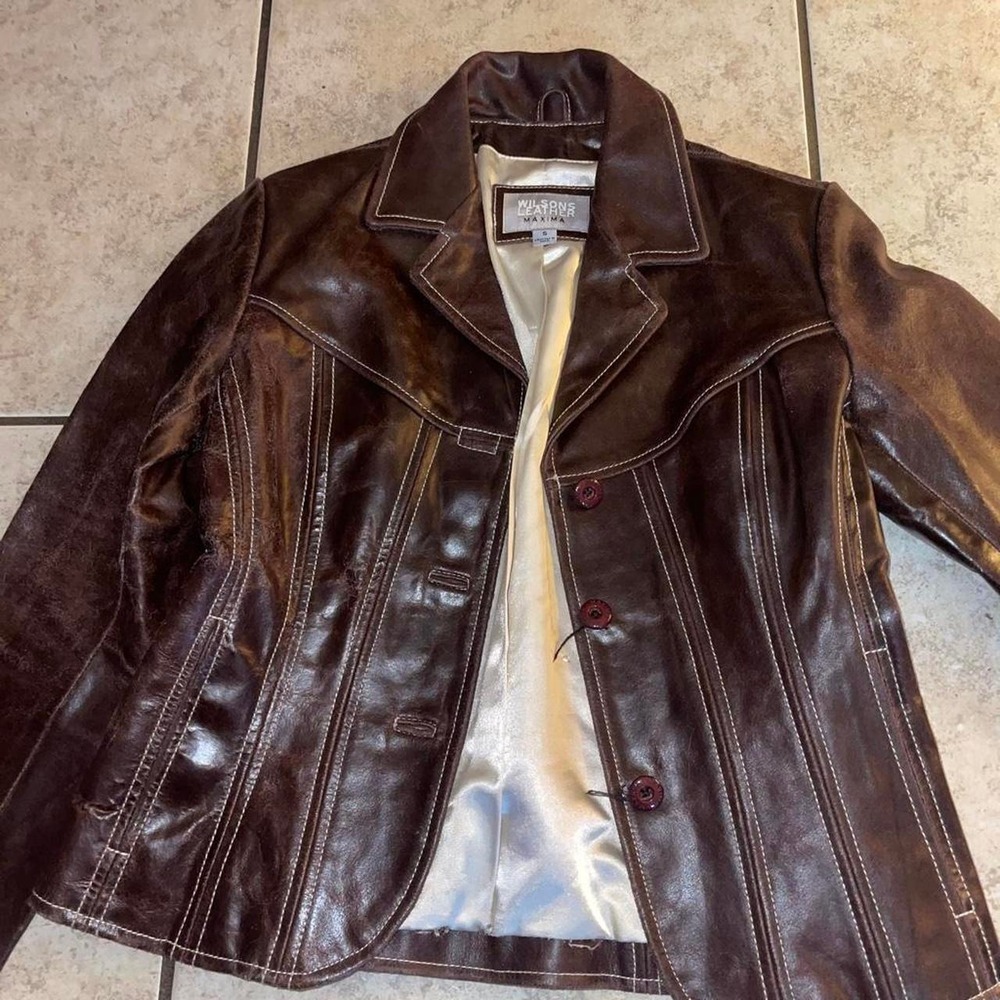 Wilsons Leather Maxima Brown Leather Jacket White Stitching Small